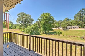 Back Deck | Grill | Close to Fishing Spots