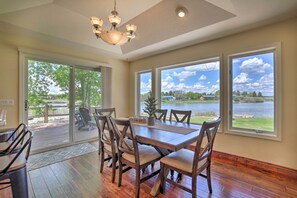 Dining Area | River Views