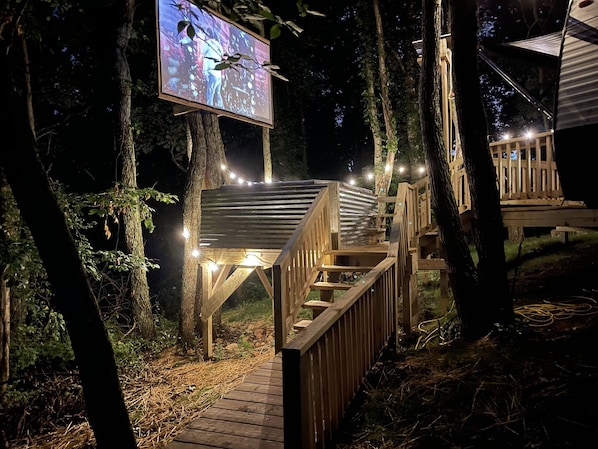 Amp up your camping experience at our posh site featuring loads of amenities!