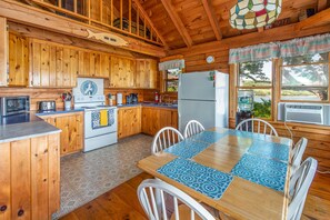 Fully Stocked kitchen to prepare your meals at BAY VIEW