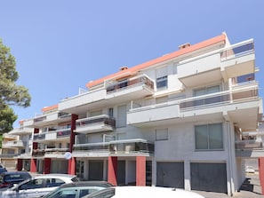 Ciel, Bâtiment, Véhicule, Voiture, Design Urbain, Véhicule À Moteur, Maison, Conception Automobile