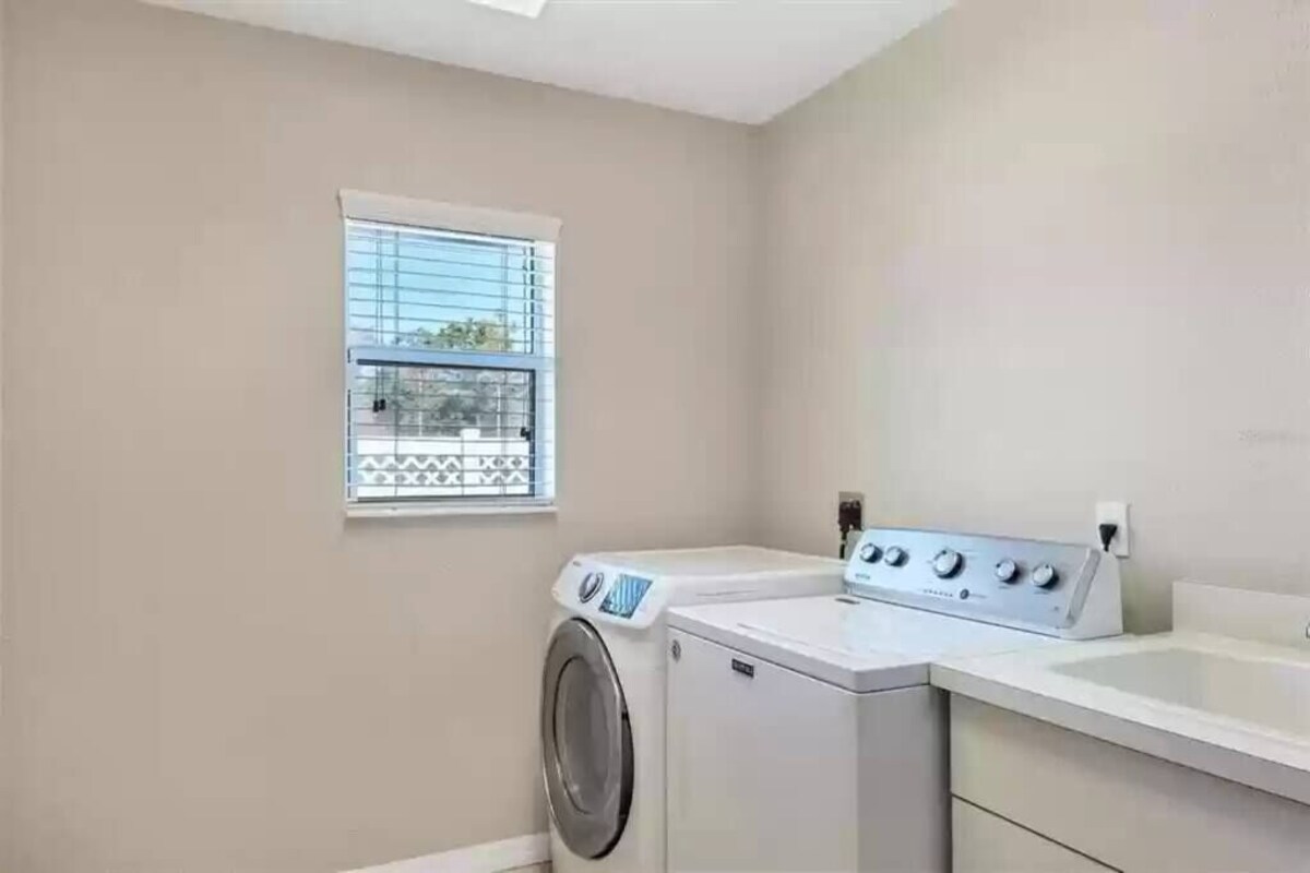 Gulfstream Villa, Heated Pool, Dog Friendly