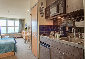 Mini kitchen
