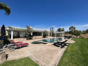 Pool and Tub