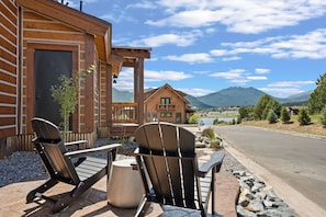 The only cabin to have a 3rd outdoor living space.  This patio has a beautiful view of the lake!