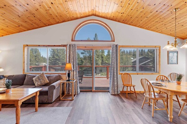 Truckee Vacation Rental | 3BR | 3BA | 2,000 Sq Ft | Stairs Required for Access