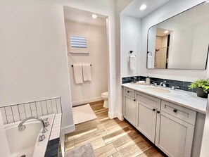 Master Bath with Soaking tub