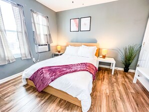 Cuddly blankets and soft pillows set the stage for the perfect ambiance, ensuring sweet dreams and restful nights. Your cozy escape awaits!