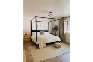 Master Bedroom. King size bed has a comfy luxury Brentwood mattress