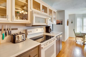 Kitchen | Keyless Entry