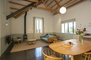 Clementine, Dorchester: The wood burning stove for cosy nights in