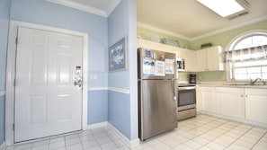 Entry/Kitchen