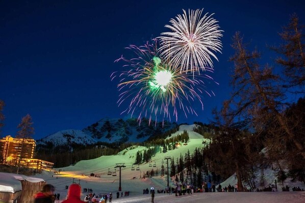 Snow and ski sports