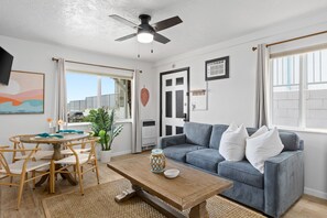 925-S-Pacific-St-Pixer-Pros-San-Diego-Real-Estate-Photography-94