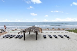 925-add-fence-to-beach-patio-1