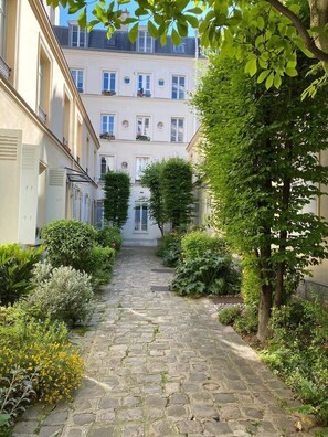 Enceinte de l’hébergement