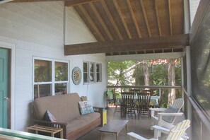 Large screened porch.