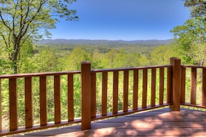 Large deck with amazing views
