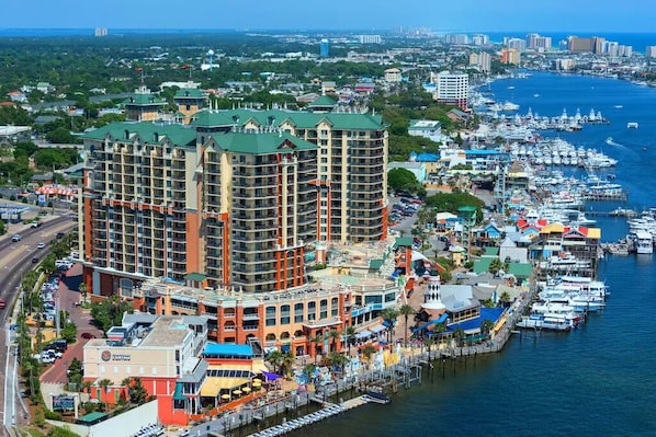 This resort is beautiful and luxurious; everything you need in walking distance