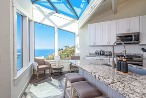 Kitchen Nook