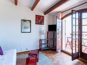 Eigentum, Bilderrahmen, Holz, Interior Design, Flooring, Halle, Komfort, Fussboden, Gebäude, Wand