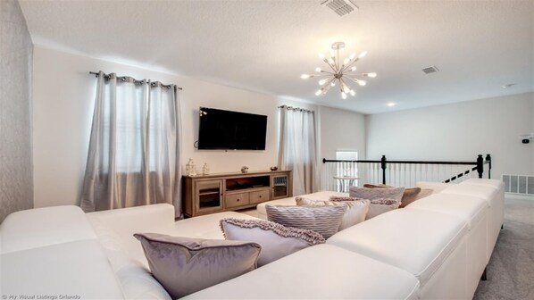 Sweet Home Vacation Home Rentals, Top Resorts Florida Solara Resort