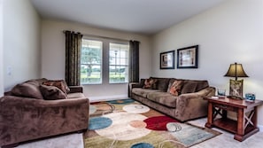 Sweet Home Vacation Home Rentals, Top Resorts Florida The Shire at West Haven