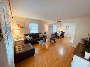 Living Room/Dining Room