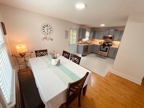 Dining Room/Kitchen