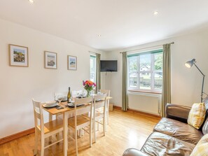 Kitchen/diner | Cysgod Y Capel, Cerrigydrudion