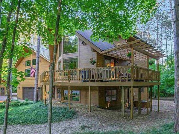 Big Buck Chalet