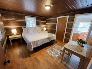 King size bed
