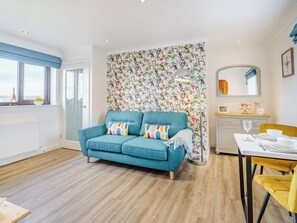 Living room/dining room | The Birds Nest, Longridge
