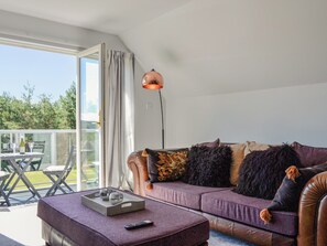 Living area | Queen&rsquo;s View Lodge, Banchory