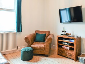 Living area | Ty Kinik, Llangollen
