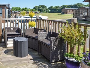 Terrace | The Staying Inn, Sewerby