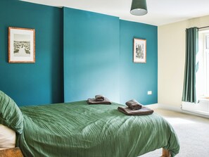 Double bedroom | Woodside Cottage, Witton Park, near Bishop Auckland