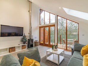 Living area | Waterside Lodge Two - Ashgrove Country Park, Elland