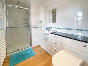 Shower room | The Annexe at Whitfield, Whitfield, near Dover