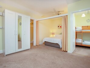 Bedroom | Apartment Fourteen - Broadshade Holiday Apartments, Paignton