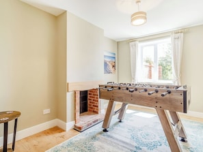 Games room | Rosemary Cottage - Lyng Farm Cottages, Thornham