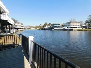308 Magnolia, Fish from deck