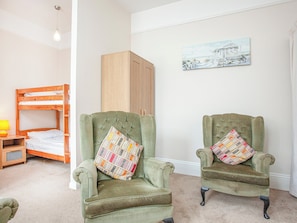 Living area | Apartment Eight - Broadshade Holiday Apartments, Paignton