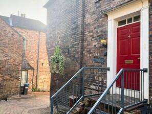 Exterior | 1 Severn Bank, Ironbridge