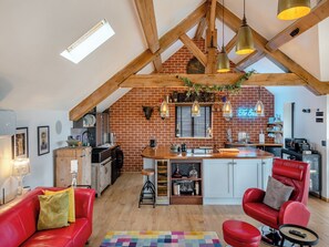 Open plan living space | Country Escape at The Granary - Winter Cottages, Easthorpe, near Colchester