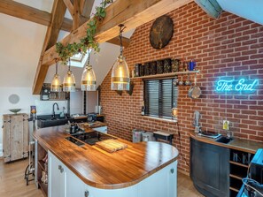 Open plan living space | Country Escape at The Granary - Winter Cottages, Easthorpe, near Colchester