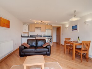 Open plan living space | 1 Red Rock - Red Rock Apartments, Dawlish Warren