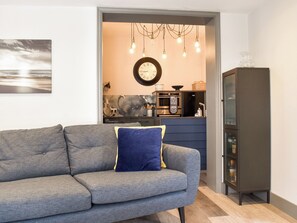 Living room | Garden Flat, Ryde and Seaview