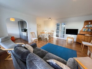 Open plan living space | Petra 1 - Seagrove Gallery Apartments , Marazion