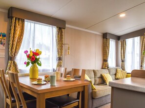 Dining Area | Little Bodieve, Wadebridge